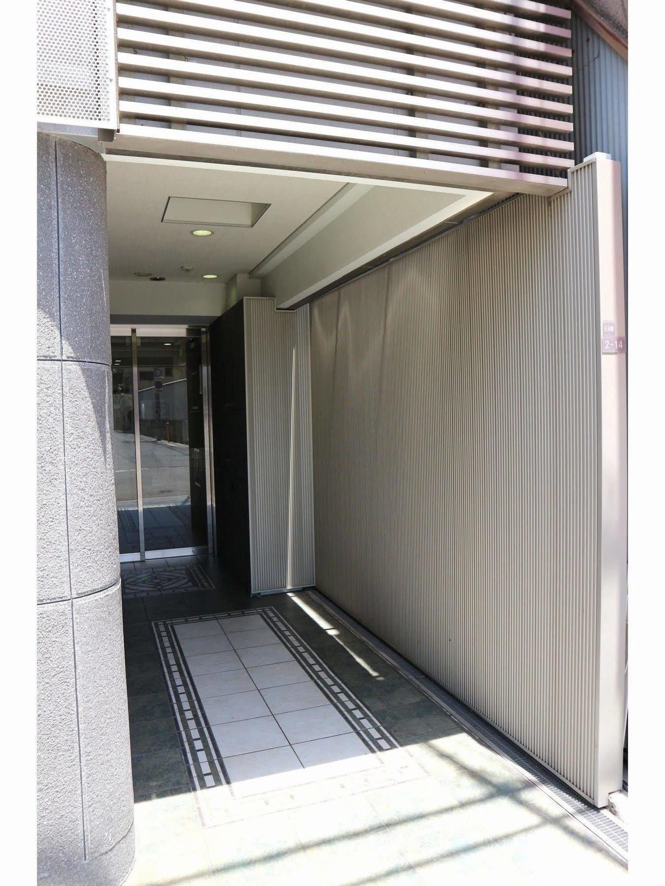 Uehonmachi Plaza Hotel (Adults Only) Osaka Dış mekan fotoğraf