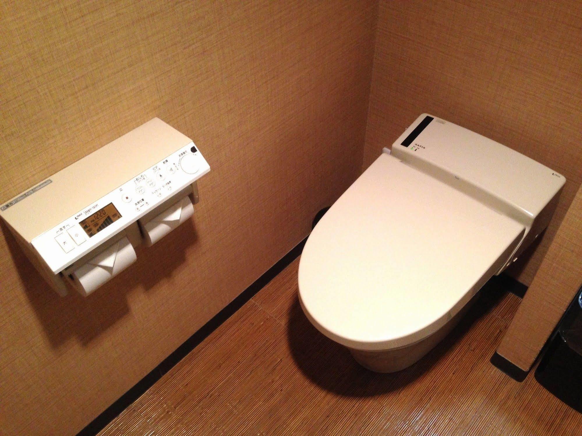 Uehonmachi Plaza Hotel (Adults Only) Osaka Dış mekan fotoğraf