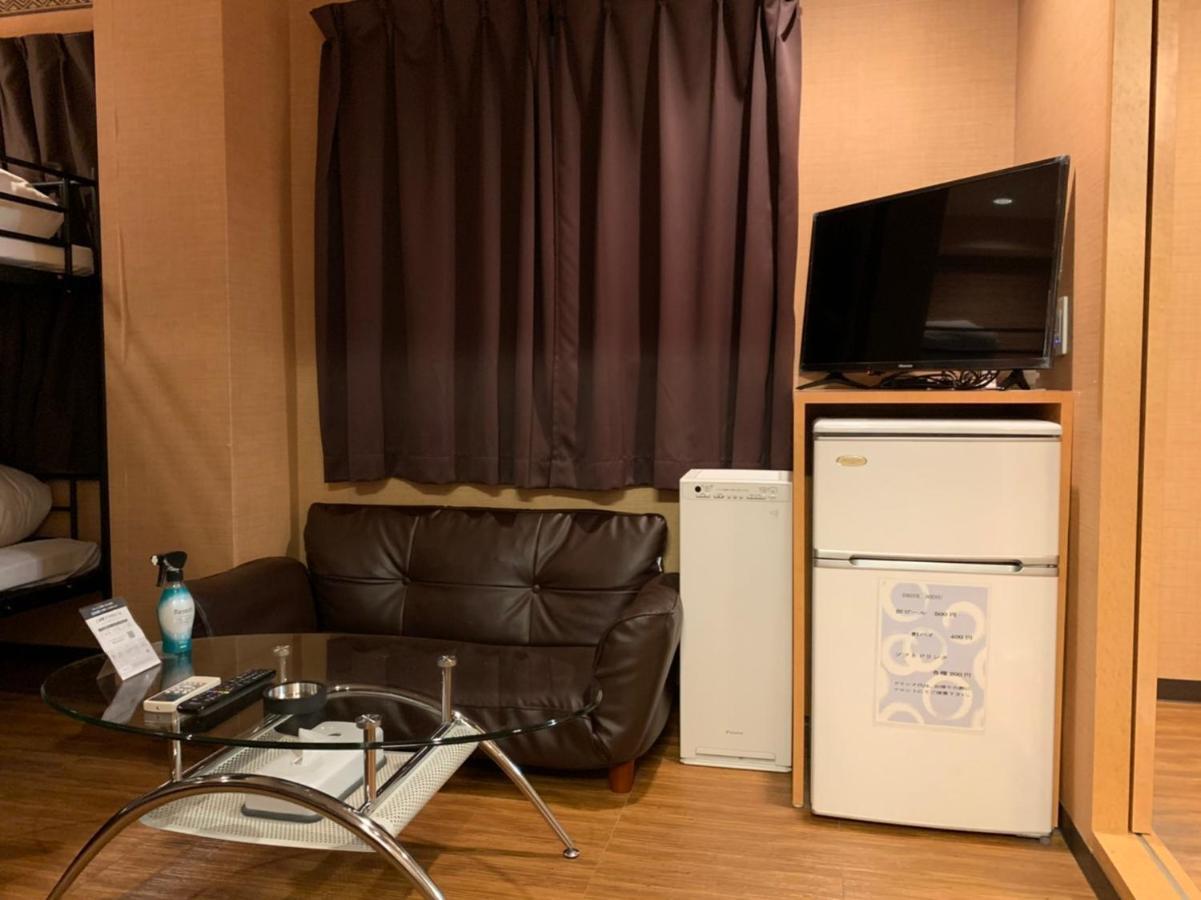 Uehonmachi Plaza Hotel (Adults Only) Osaka Dış mekan fotoğraf