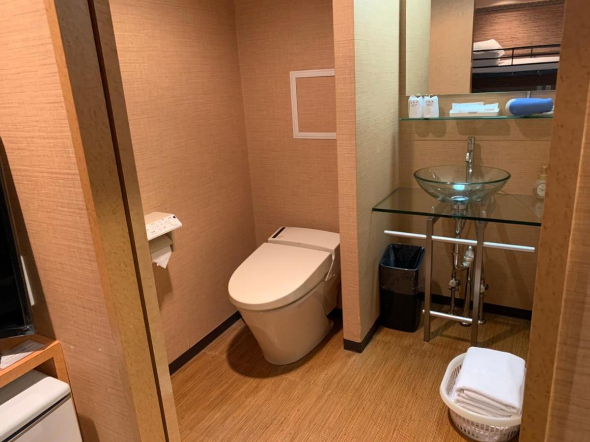 Uehonmachi Plaza Hotel (Adults Only) Osaka Dış mekan fotoğraf